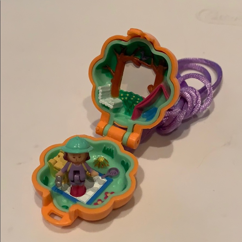 Vintage Polly Pocket Camp Days Locket